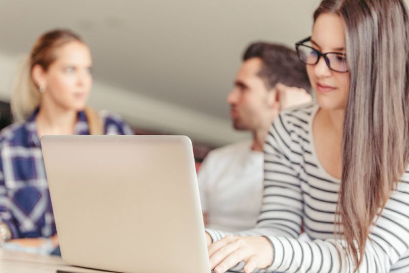 Google AI Plus, gratuit 12 luni pentru studentii din Romania