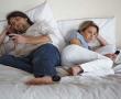 90% dintre tineri acceseaza retelele sociale inainte de a se ridica din pat