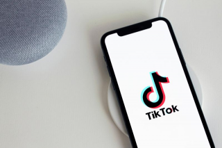 TikTok, amendata cu 530 milioane euro pentru transferul ilegal de date in China