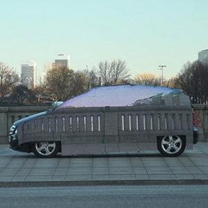 Publicitatea cameleonica si Mercedes-ul invizibil