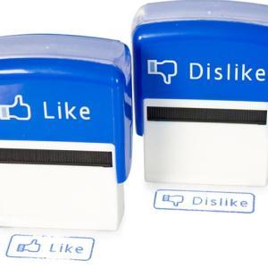 Nicio zi fara Facebook. Zuckerberg devine antipatic
