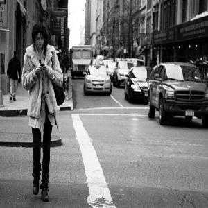 Social media vs. viata proprie: 3 moduri pentru restabilirea echilibrului