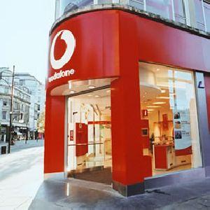 Vodafone si Telefonica isi unesc fortele pentru suprematie pe piata din Anglia