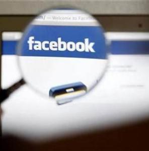Nou de la Facebook: Afla cine iti vede post-urile din retea