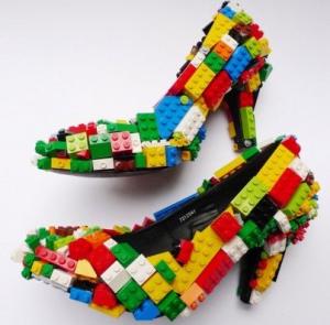 Aniversare de brand: Lego a implinit 80 de ani