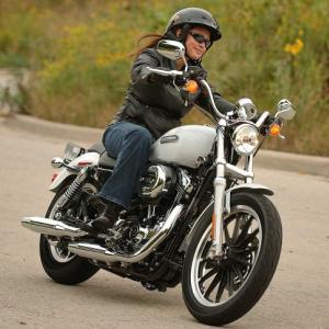 Harley-Davidson targeteaza acum femeile