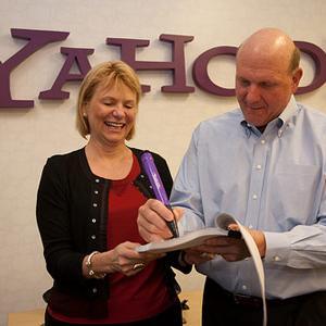 Microsoft este inca amorezat de Yahoo!, chiar si fara Bartz